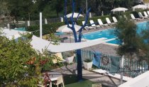 area  piscina