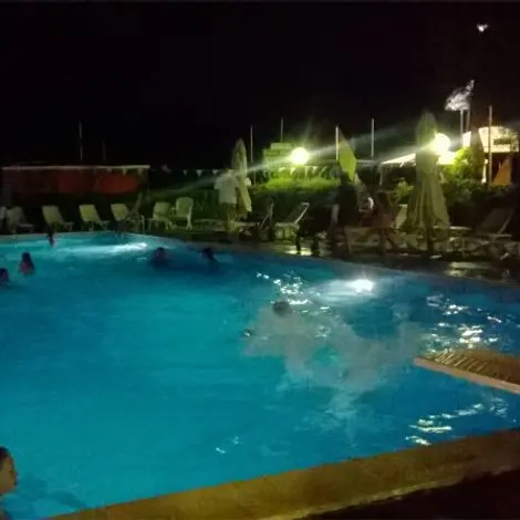 The swimmin pool